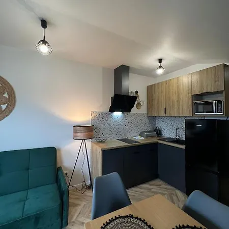 Daire Kolorowy Apartament 49b