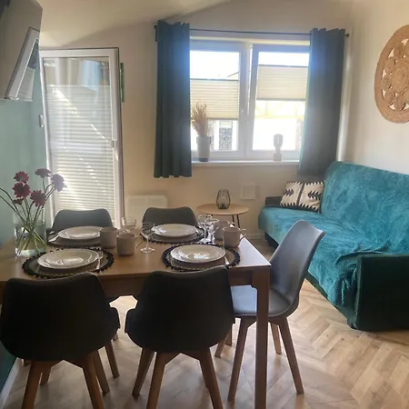 Kolorowy Apartament 49b